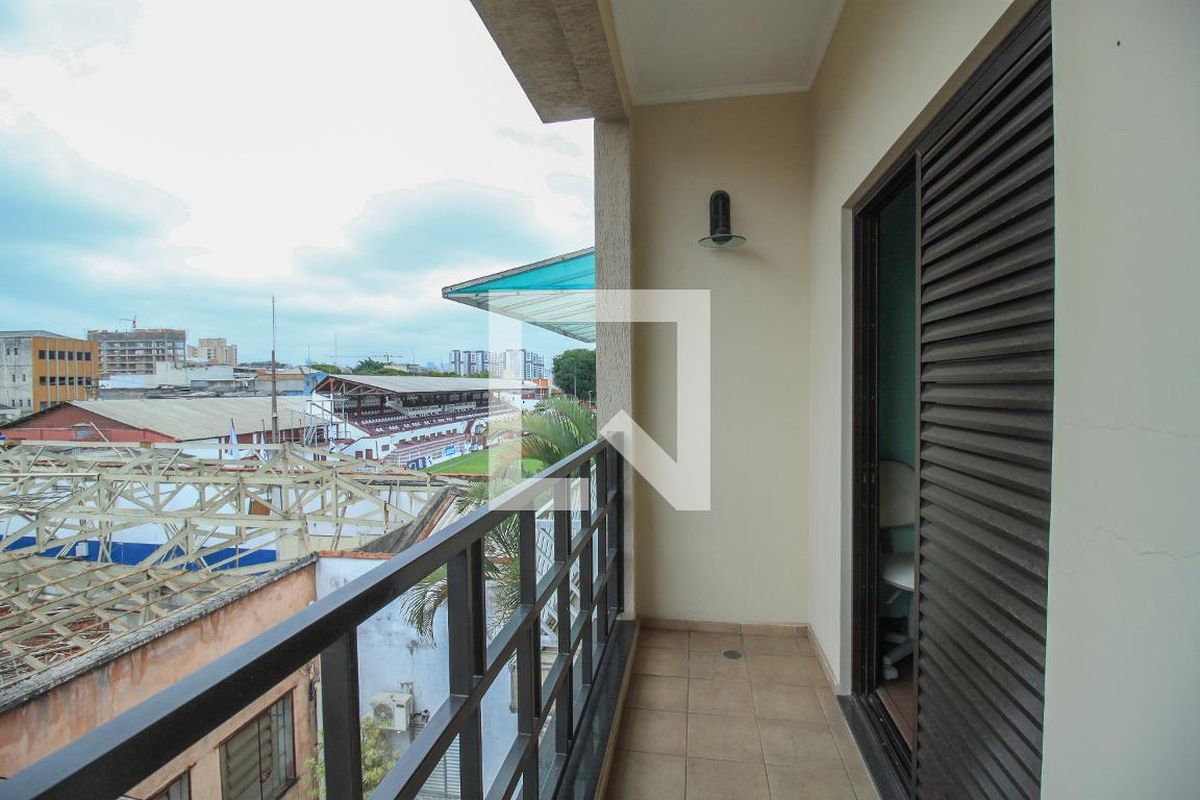 Casa, 3 quartos, 271 m² - Foto 74