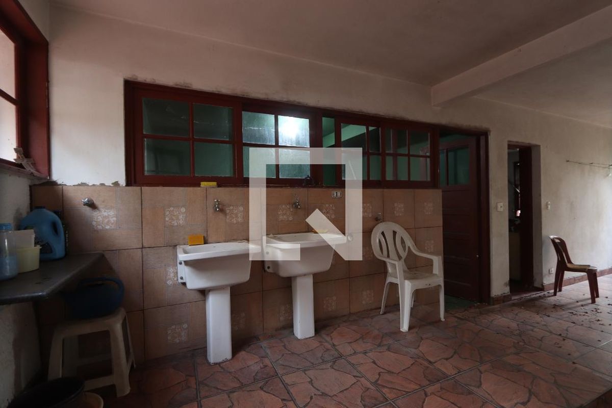 Casa, 3 quartos, 350 m² - Foto 42