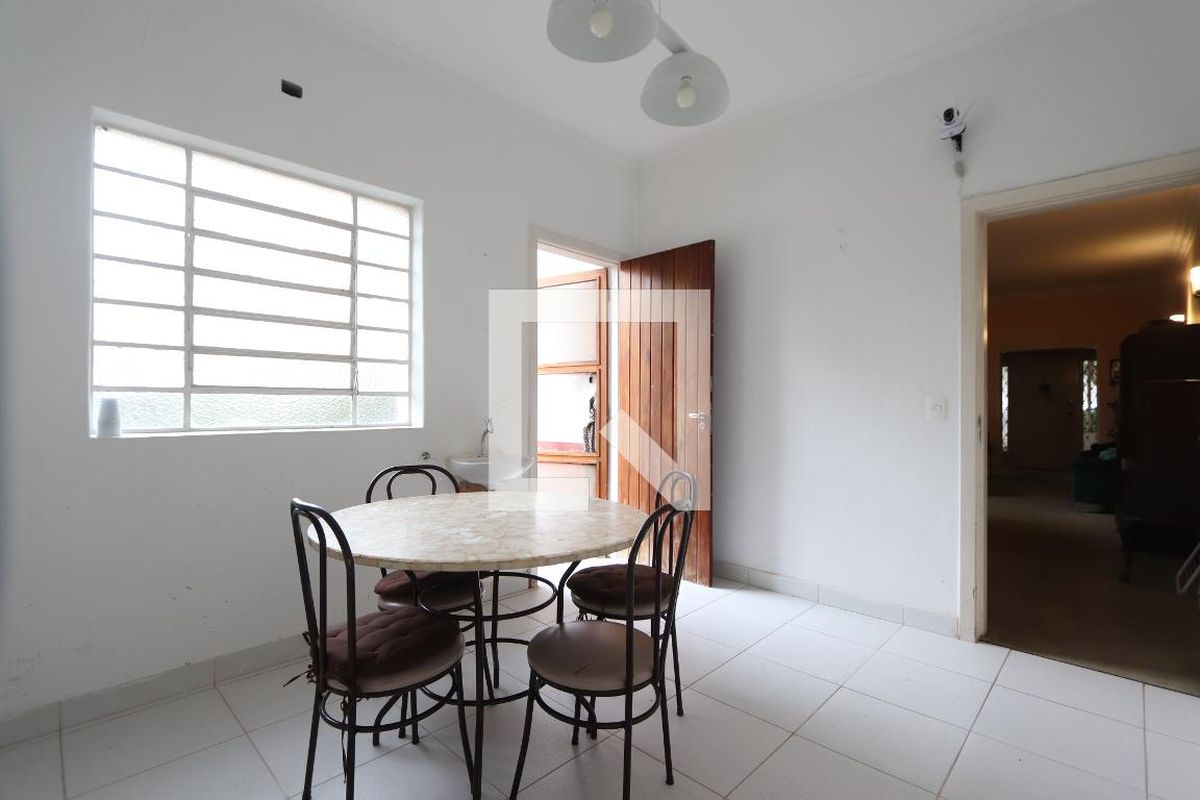 Casa, 3 quartos, 350 m² - Foto 33