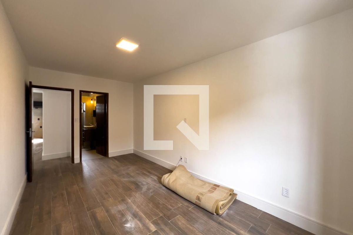 Casa, 3 quartos, 200 m² - Foto 14