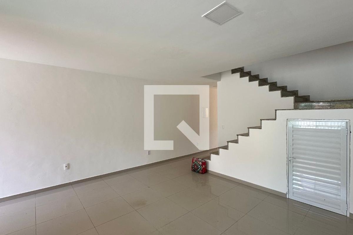 Casa, 2 quartos, 220 m² - Foto 6