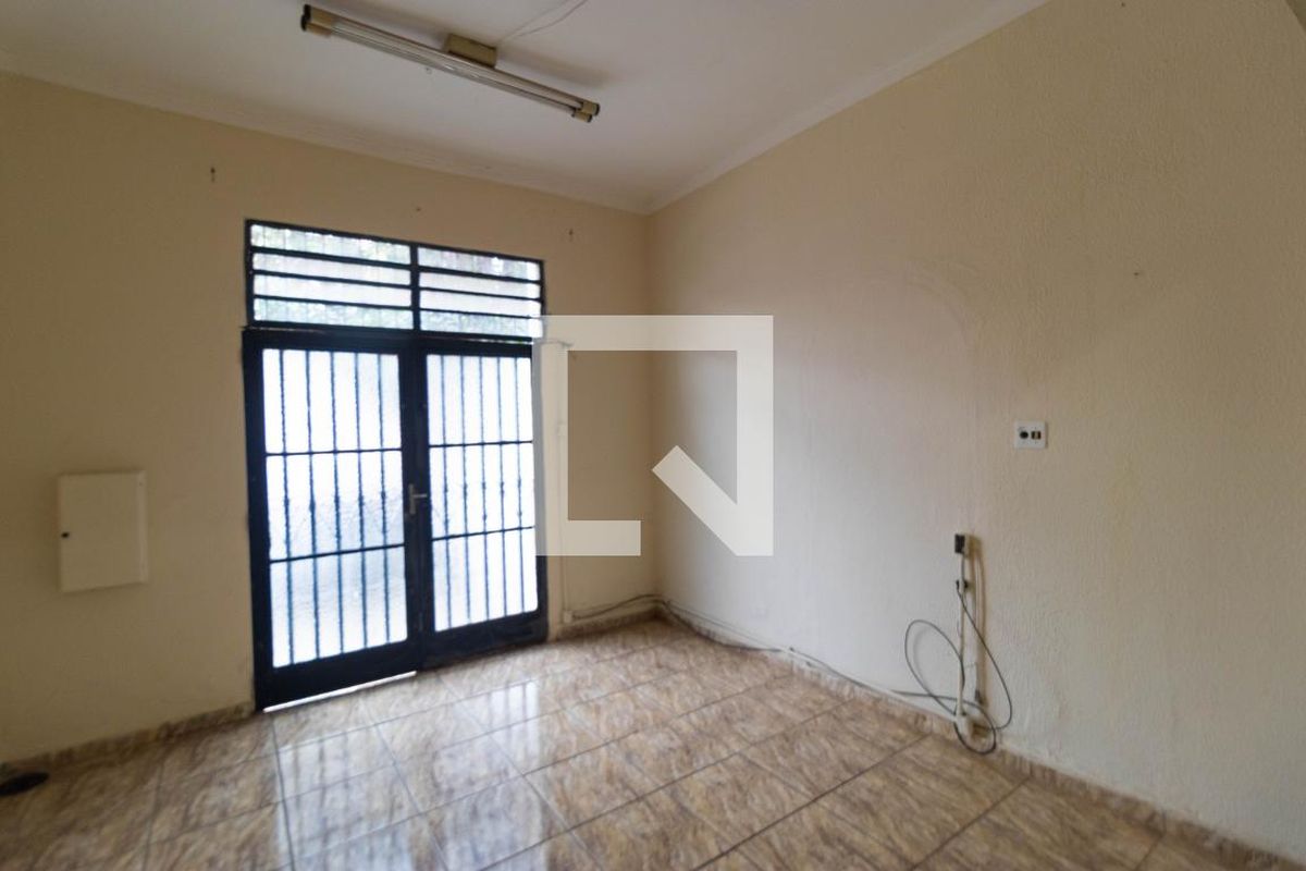 Casa à Venda - Bosque, 3 Quartos,  185 m2 em , Campinas - sp | SoloBR