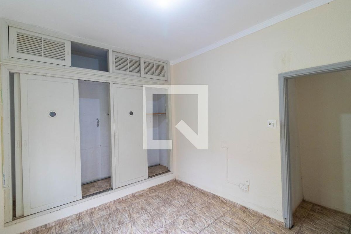 Casa à Venda - Bosque, 3 Quartos,  185 m2 em , Campinas - sp | SoloBR