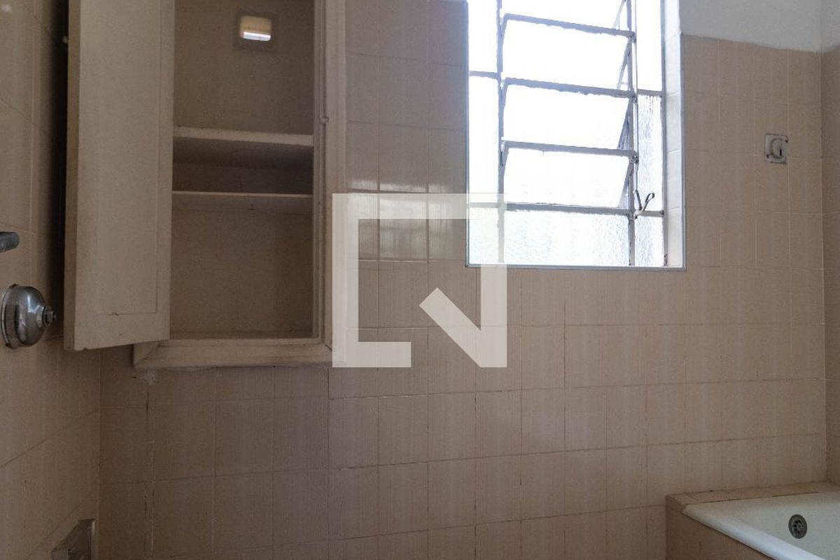 Casa à Venda - Bosque, 3 Quartos,  185 m2 em , Campinas - sp | SoloBR