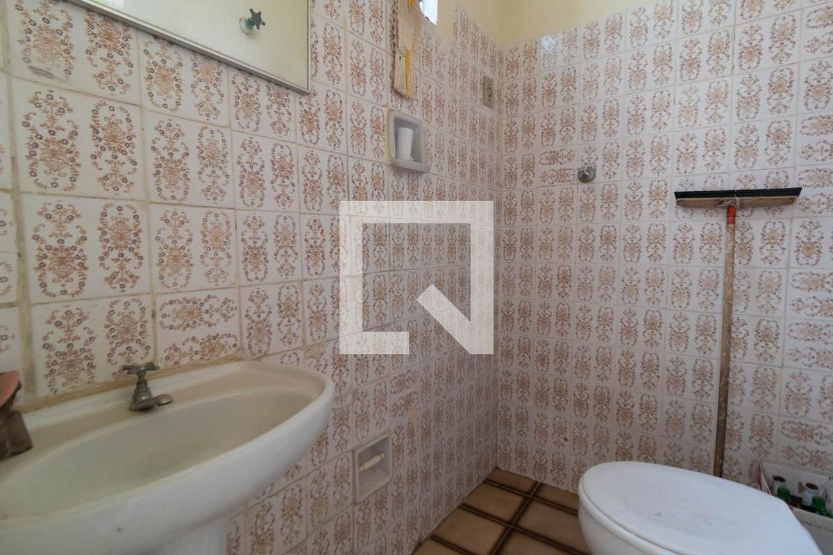 Casa à Venda - Bosque, 3 Quartos,  185 m2 em , Campinas - sp | SoloBR