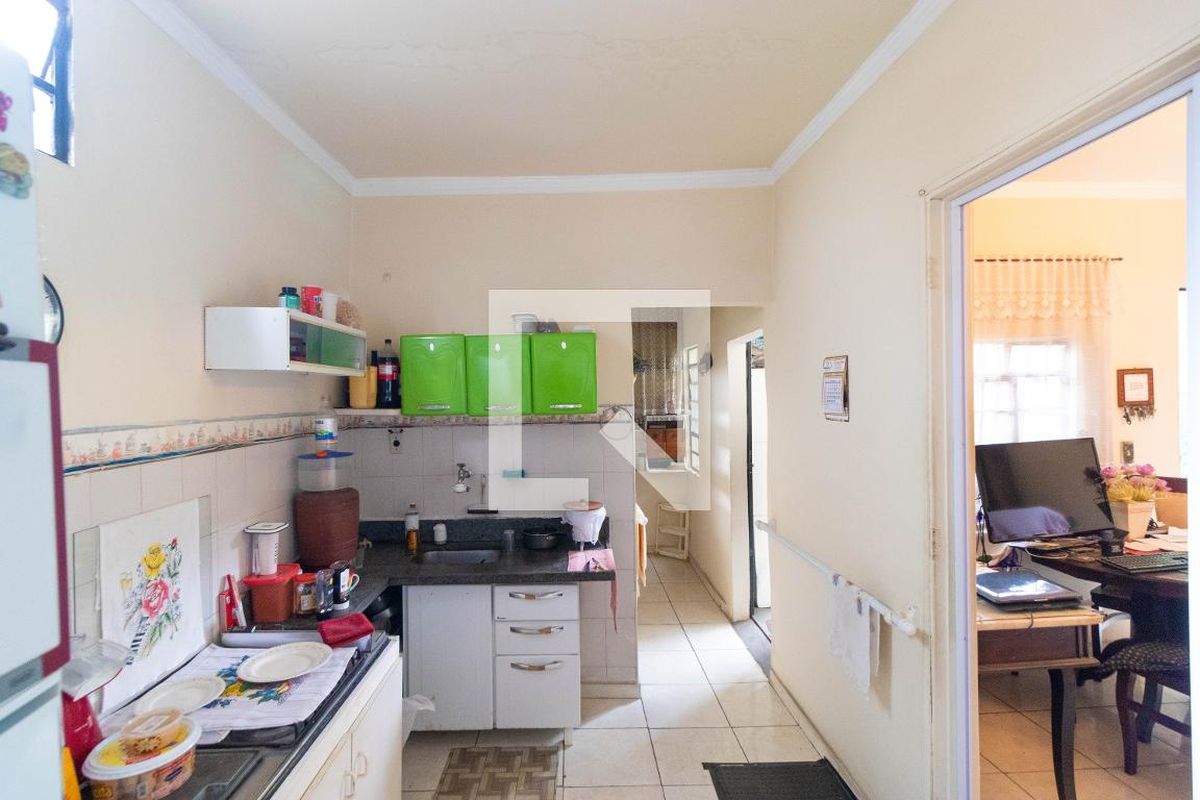 Casa à Venda - Bosque, 3 Quartos,  185 m2 em , Campinas - sp | SoloBR