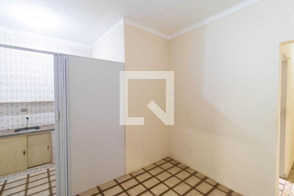 Casa à Venda - Bosque, 3 Quartos,  185 m2 em , Campinas - sp | SoloBR