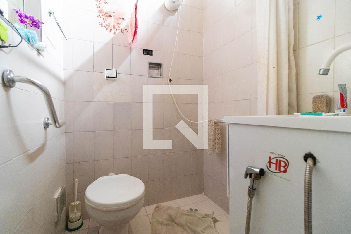 Casa à Venda - Bosque, 3 Quartos,  185 m2 em , Campinas - sp | SoloBR