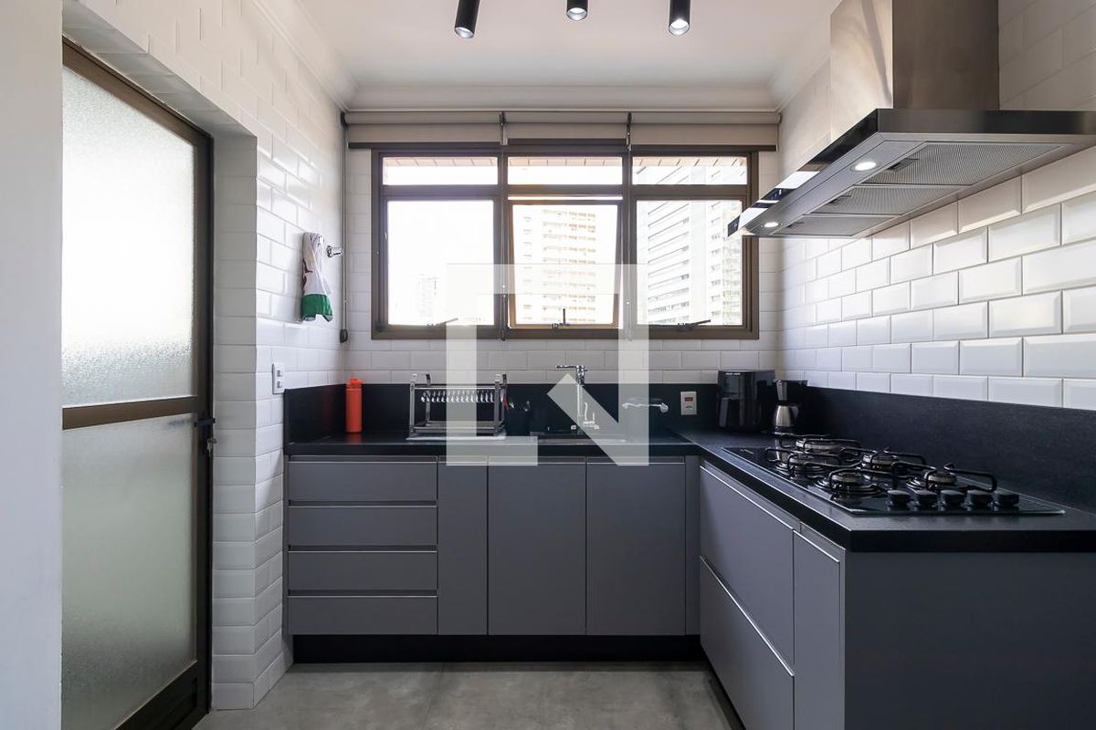 Apartamento à Venda - Jardim Planalto, 3 Quartos,  145 m2 em , Campinas - sp | SoloBR