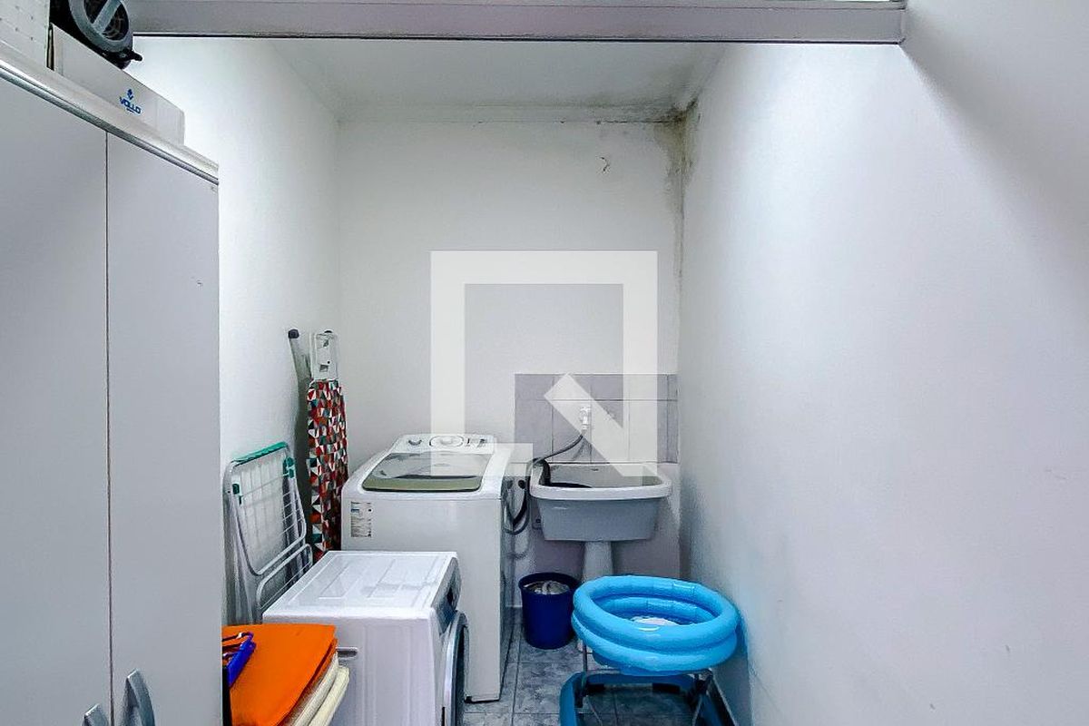 Casa, 3 quartos, 240 m² - Foto 84