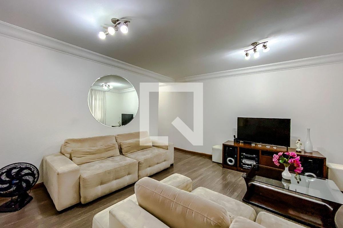 Casa, 3 quartos, 240 m² - Foto 4