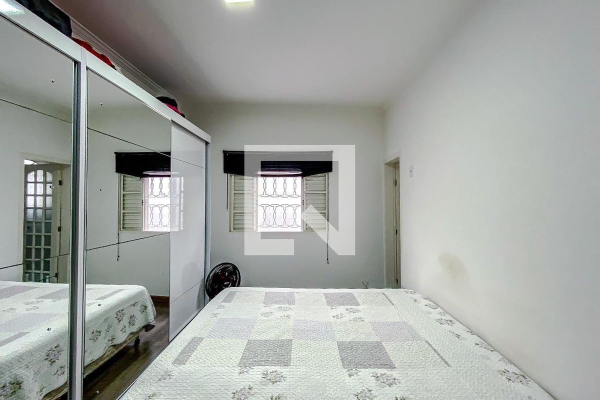 Casa, 3 quartos, 240 m² - Foto 32