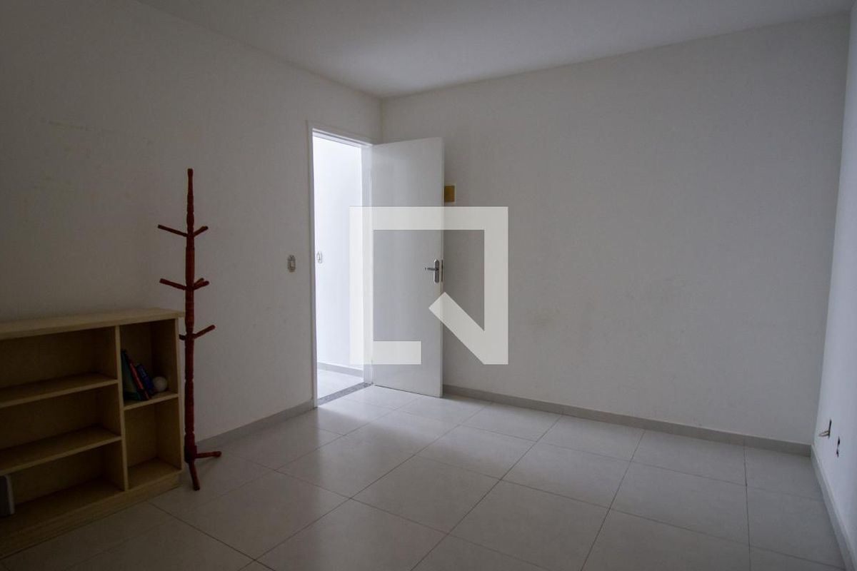 Casa, 3 quartos, 250 m² - Foto 23