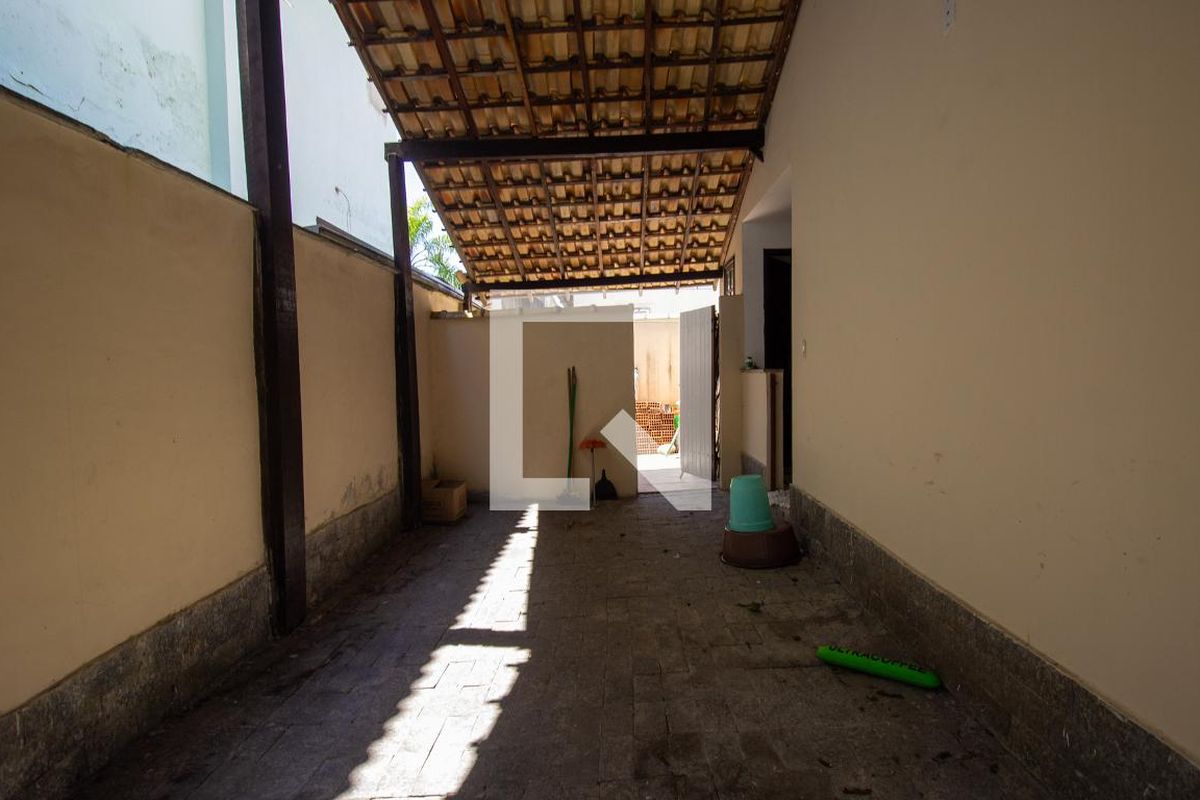 Casa, 3 quartos, 250 m² - Foto 41