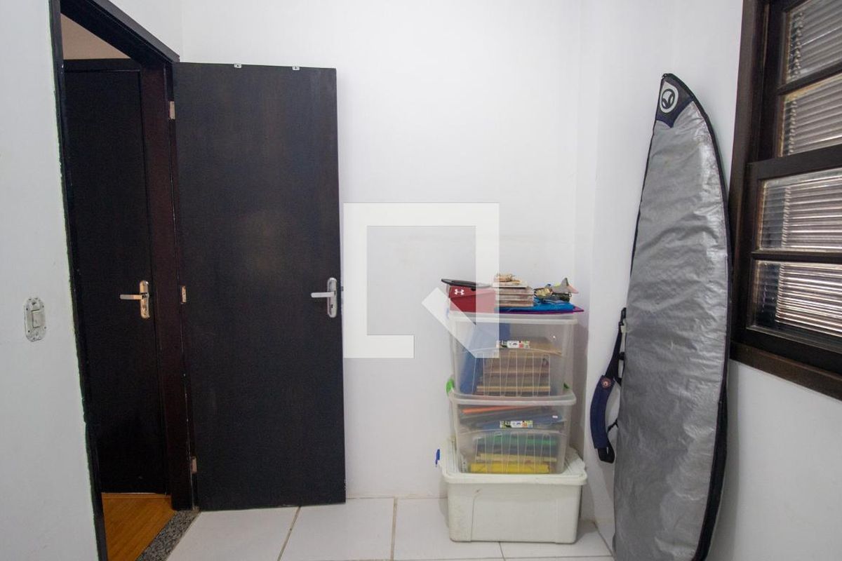 Casa, 3 quartos, 250 m² - Foto 8