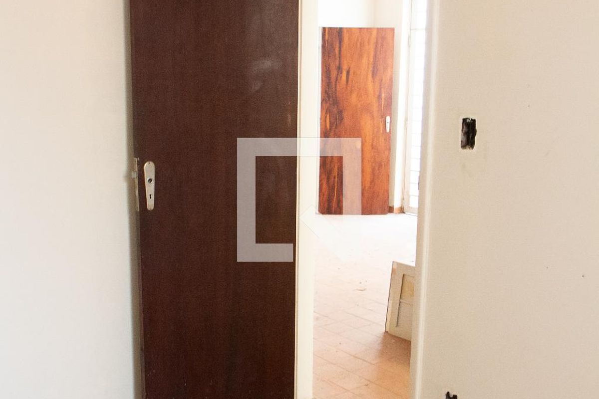 Casa à Venda - Bosque, 5 Quartos,  221 m2 em , Campinas - sp | SoloBR