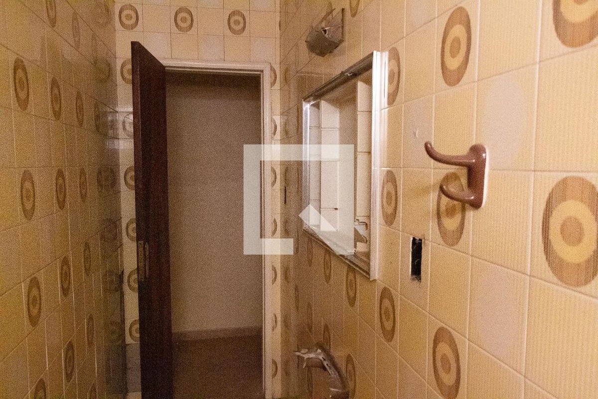 Casa à Venda - Bosque, 5 Quartos,  221 m2 em , Campinas - sp | SoloBR