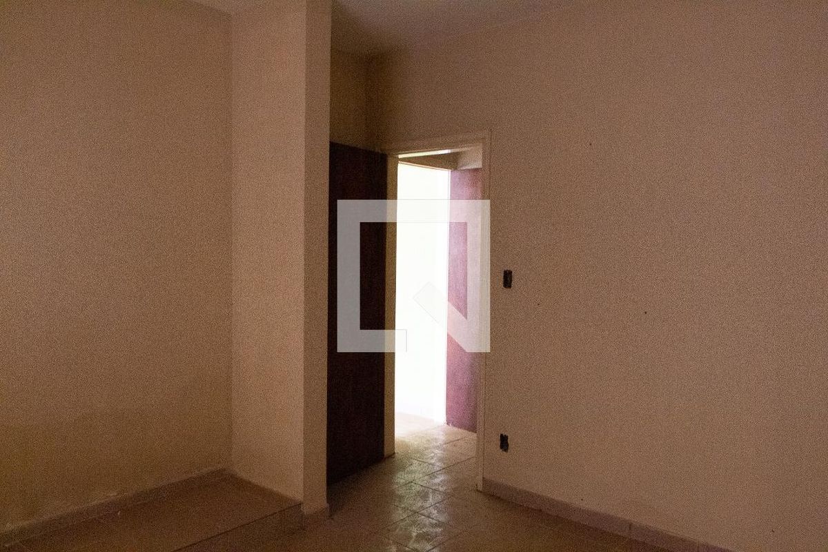 Casa à Venda - Bosque, 5 Quartos,  221 m2 em , Campinas - sp | SoloBR