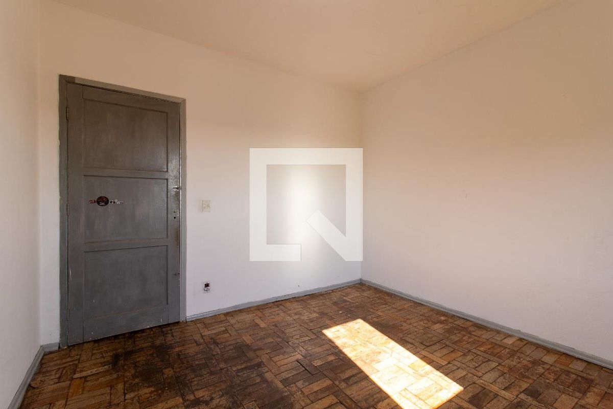Casa à Venda - Jardim Santana, 2 Quartos,  385 m2 em , Campinas - sp | SoloBR