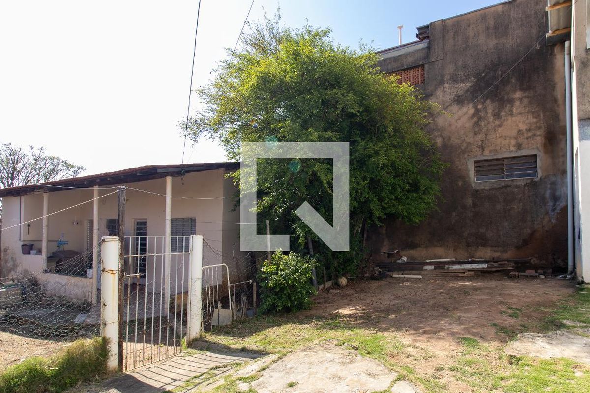 Casa à Venda - Jardim Santana, 2 Quartos,  385 m2 em , Campinas - sp | SoloBR
