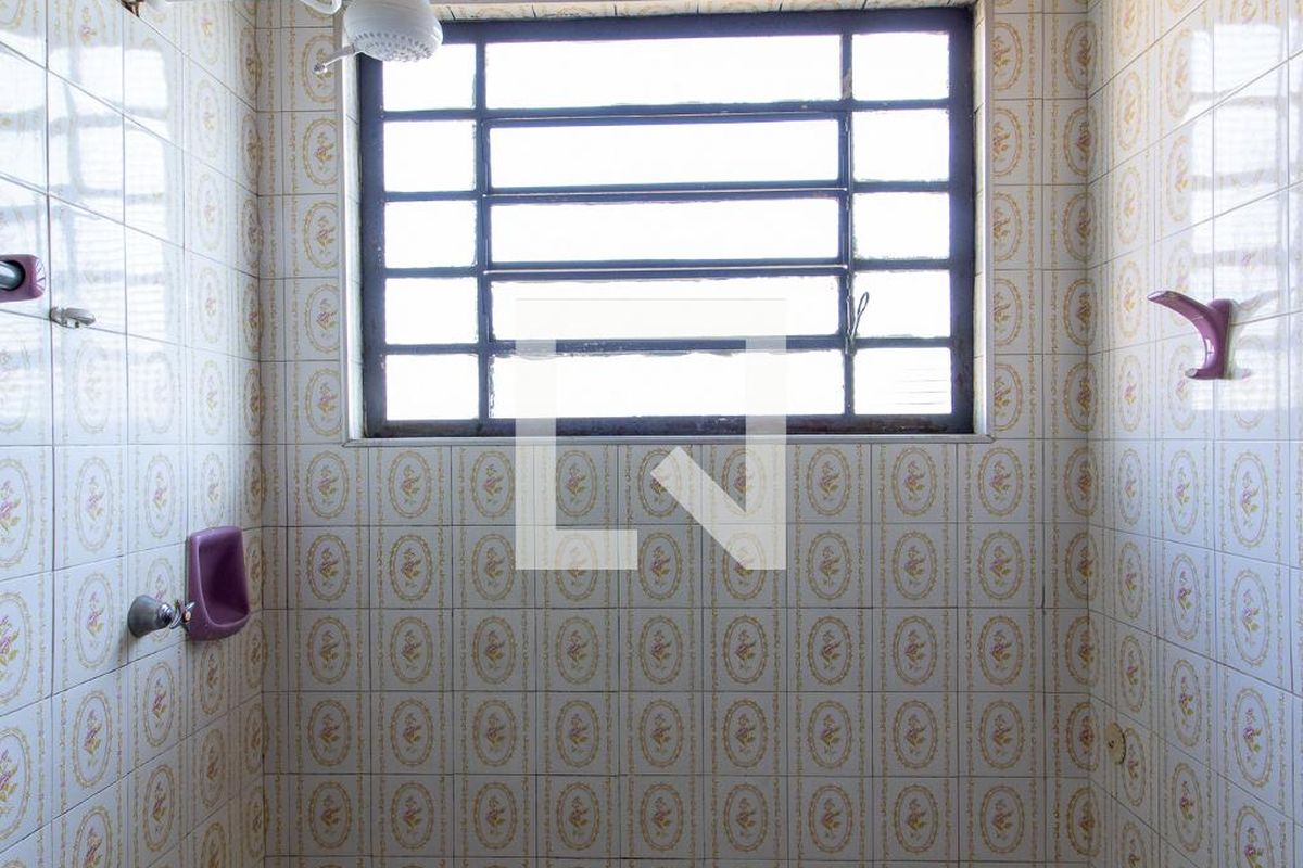 Casa à Venda - Jardim Santana, 2 Quartos,  385 m2 em , Campinas - sp | SoloBR