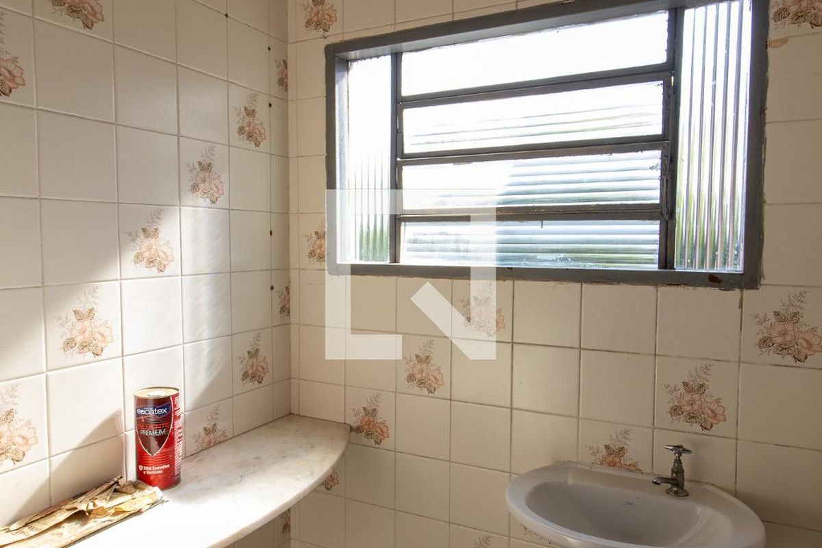 Casa à Venda - Jardim Santana, 2 Quartos,  385 m2 em , Campinas - sp | SoloBR