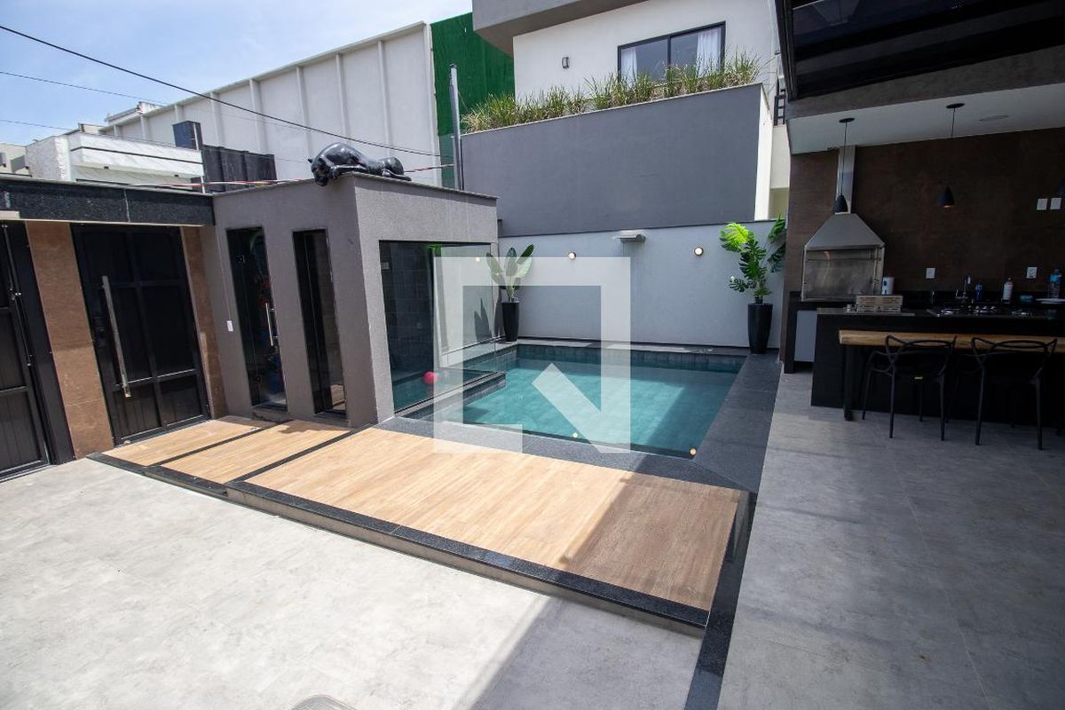 Casa, 4 quartos, 300 m² - Foto 126
