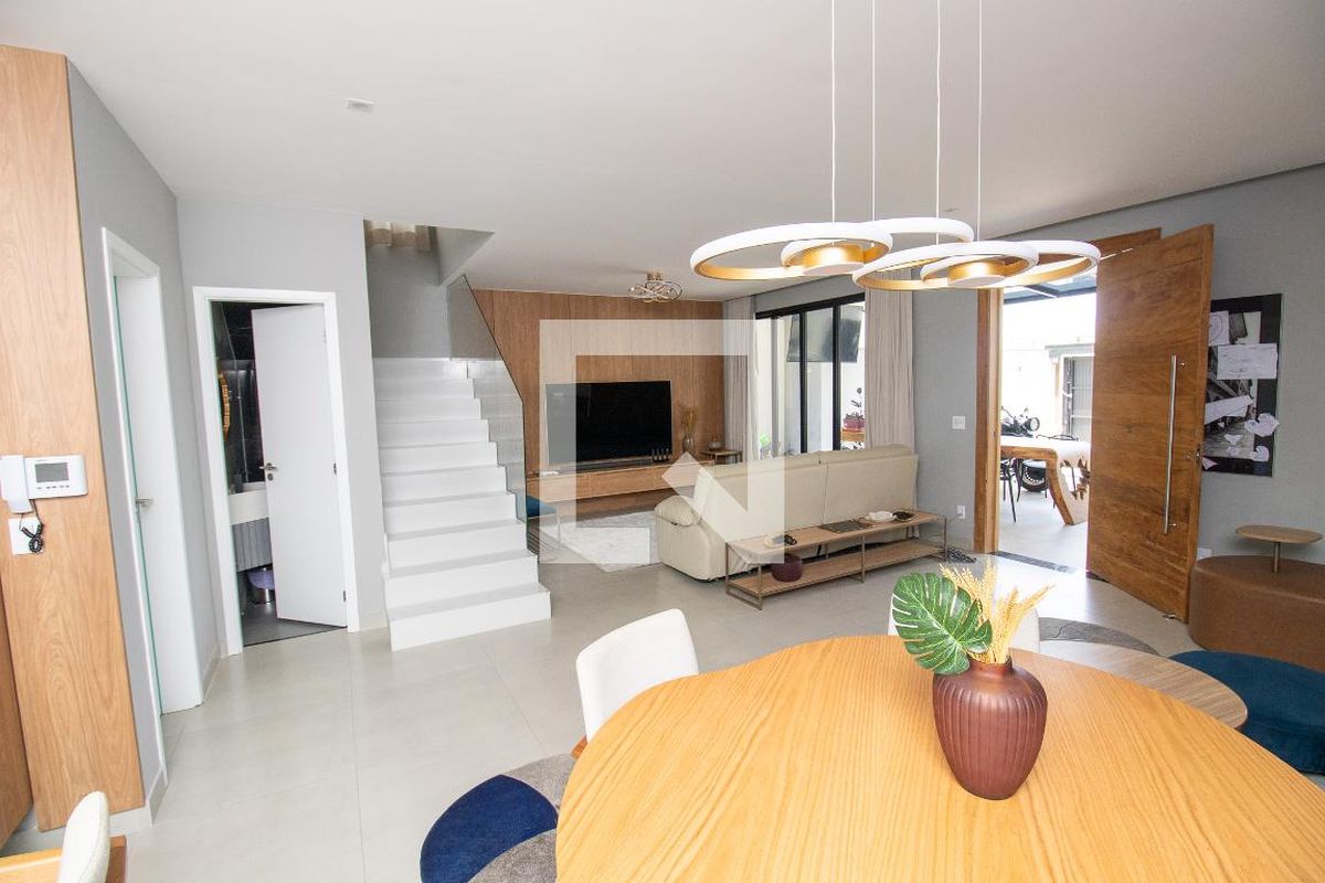 Casa, 4 quartos, 300 m² - Foto 4
