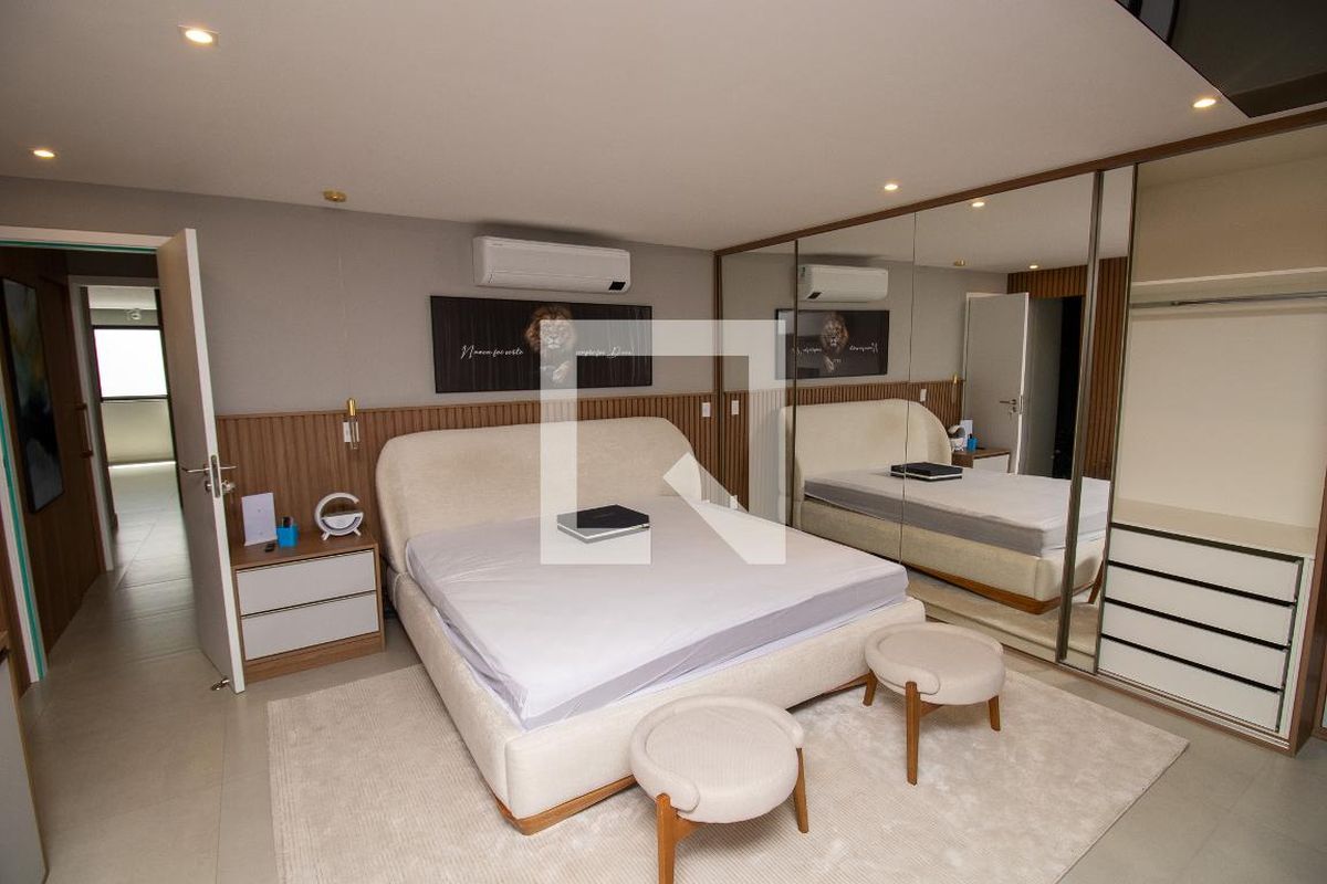 Casa, 4 quartos, 300 m² - Foto 64