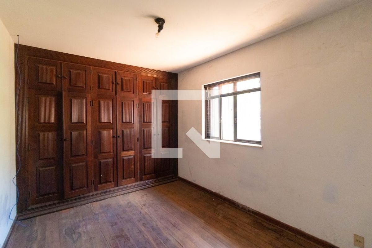 Casa à Venda - Nova Campinas, 4 Quartos,  357 m2 em , Campinas - sp | SoloBR