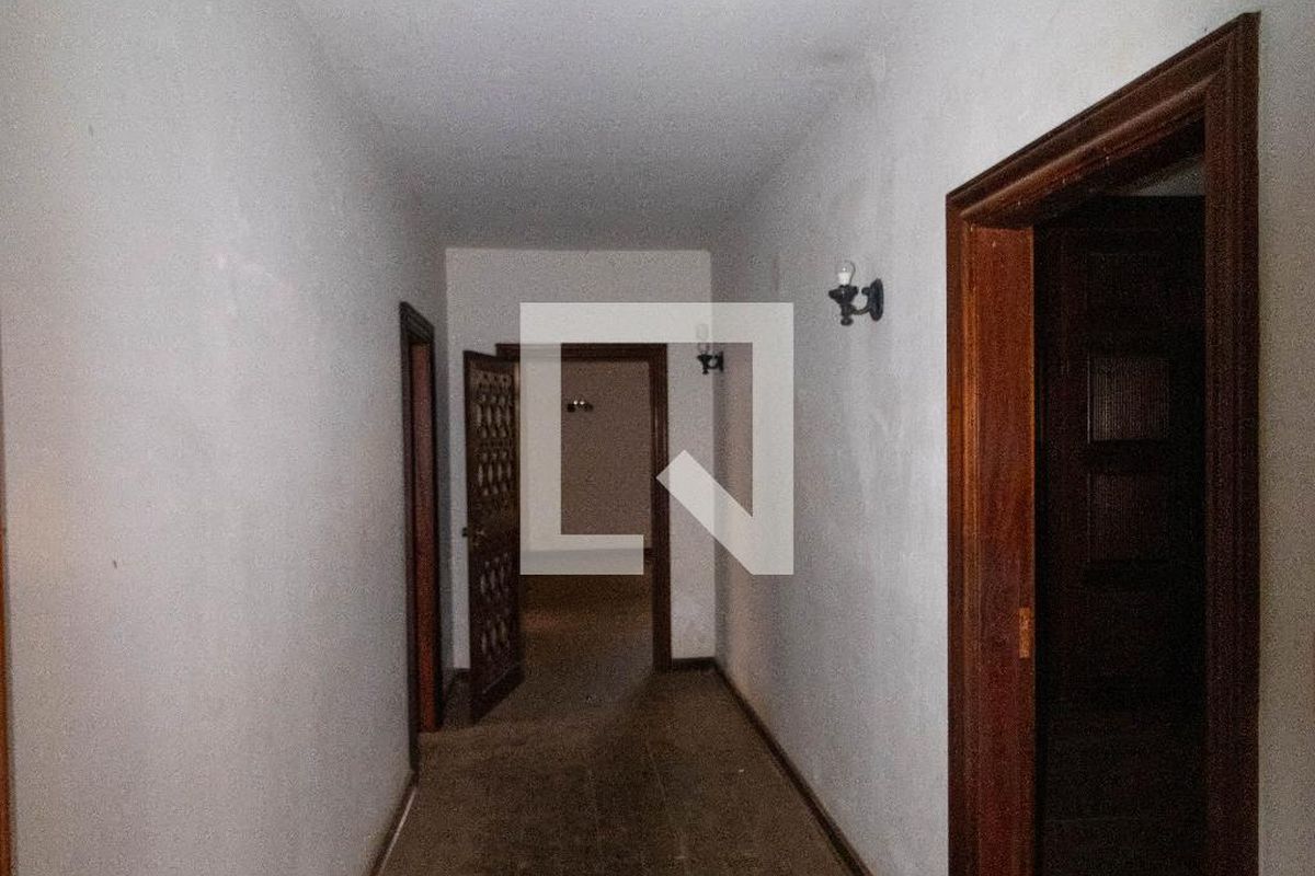 Casa à Venda - Nova Campinas, 4 Quartos,  357 m2 em , Campinas - sp | SoloBR