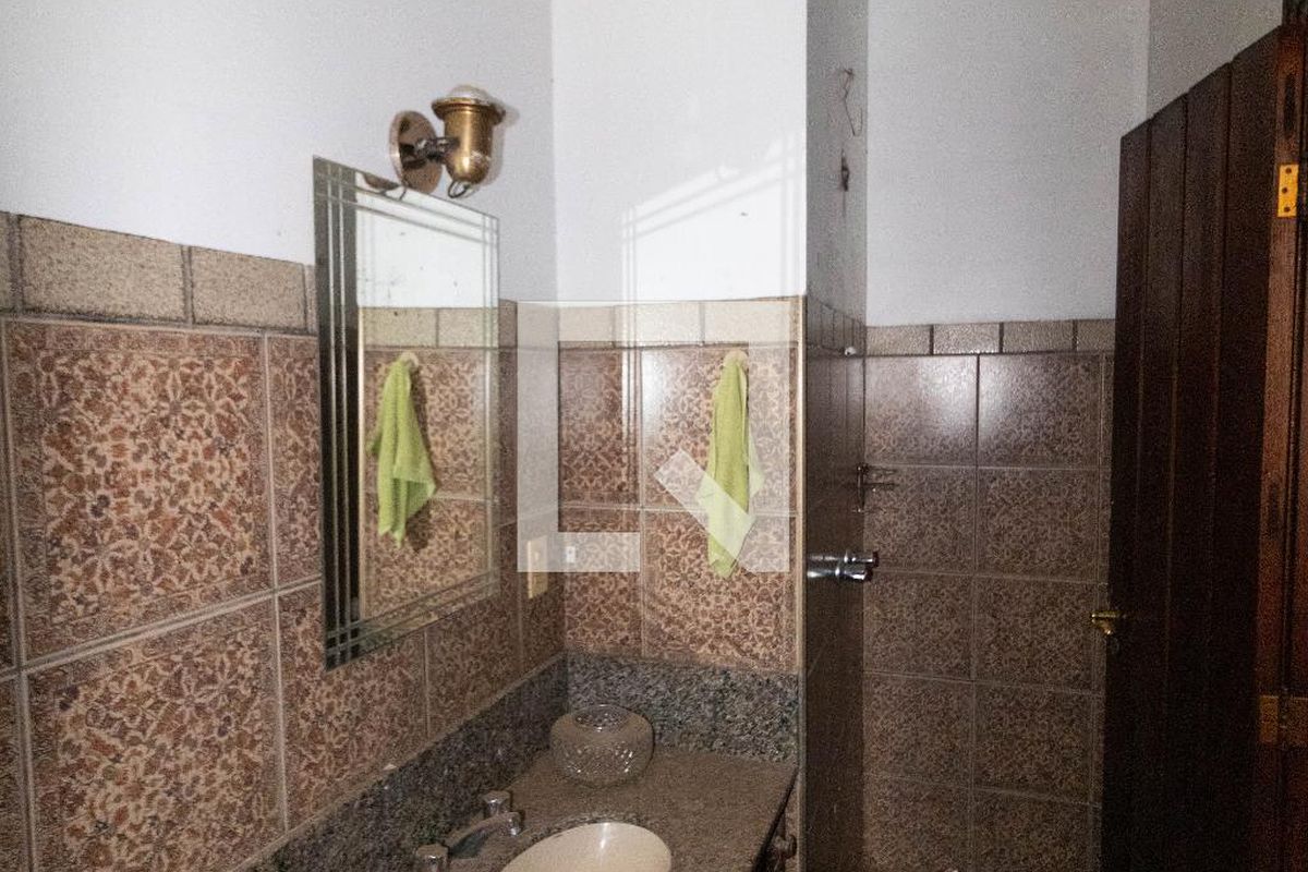 Casa à Venda - Nova Campinas, 4 Quartos,  357 m2 em , Campinas - sp | SoloBR
