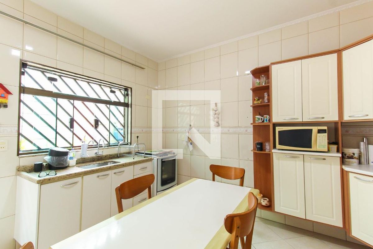 Casa, 3 quartos, 261 m² - Foto 77