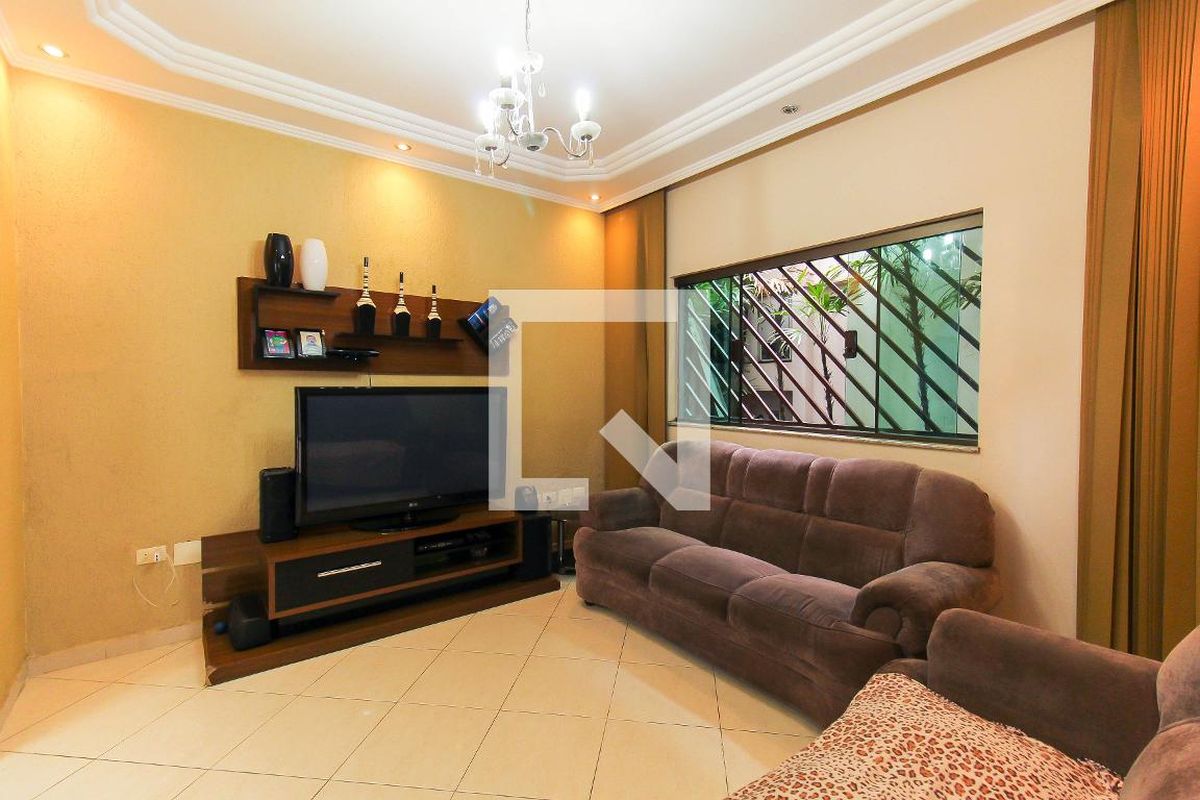 Casa, 3 quartos, 261 m² - Foto 2