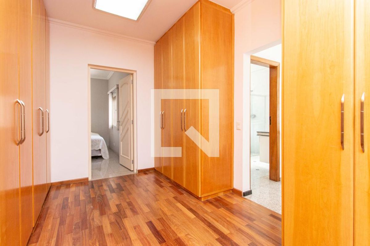 Casa, 4 quartos, 210 m² - Foto 30