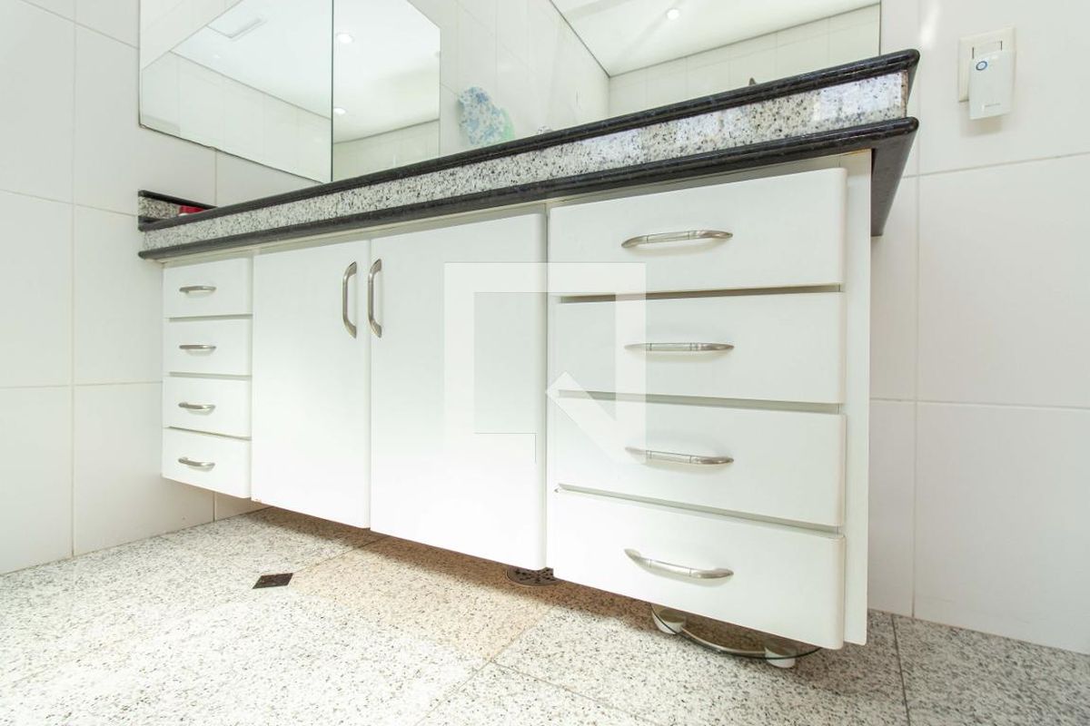 Casa, 4 quartos, 210 m² - Foto 60