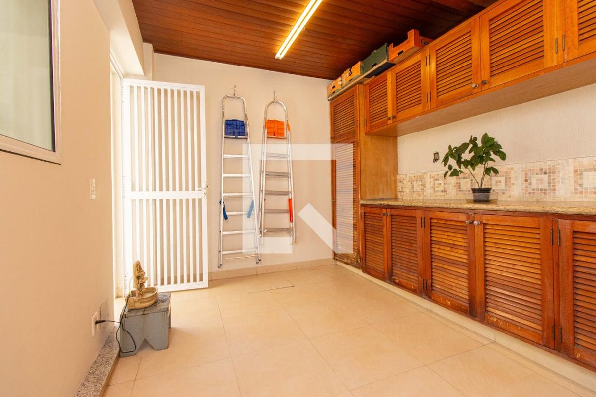 Casa, 4 quartos, 210 m² - Foto 146