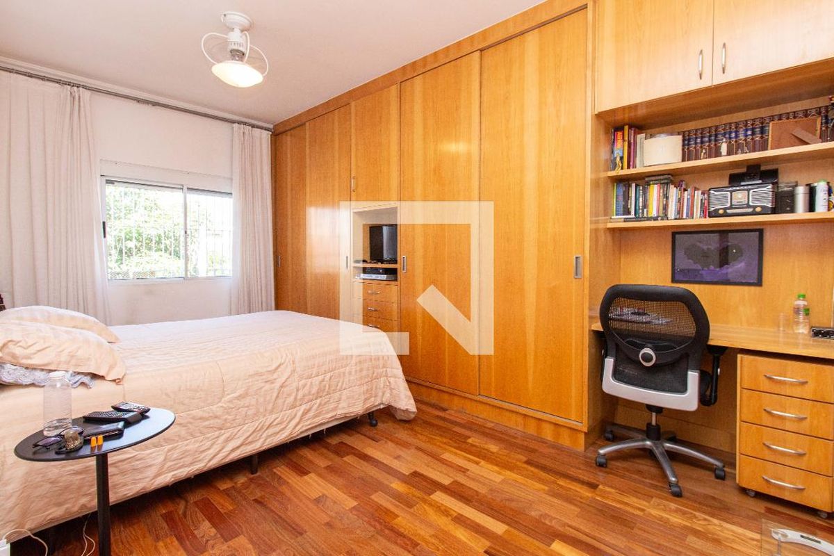 Casa, 4 quartos, 210 m² - Foto 48
