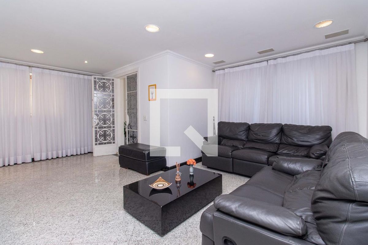 Casa, 4 quartos, 210 m² - Foto 6