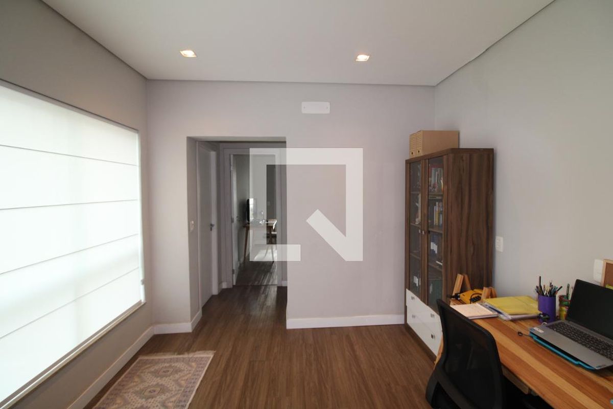 Casa, 3 quartos, 230 m² - Foto 48