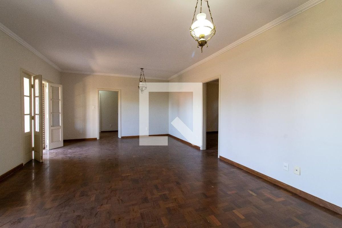 Casa à Venda - Nova Campinas, 4 Quartos,  270 m2 em , Campinas - sp | SoloBR
