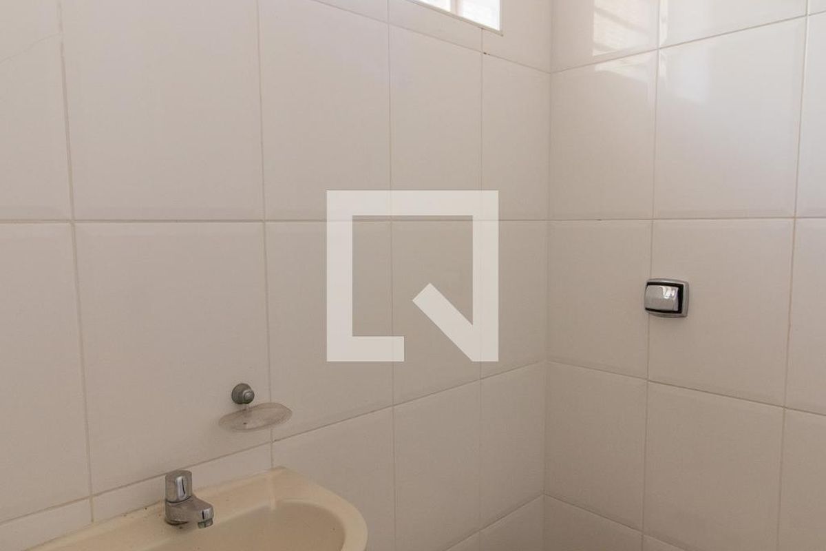 Casa à Venda - Nova Campinas, 4 Quartos,  270 m2 em , Campinas - sp | SoloBR