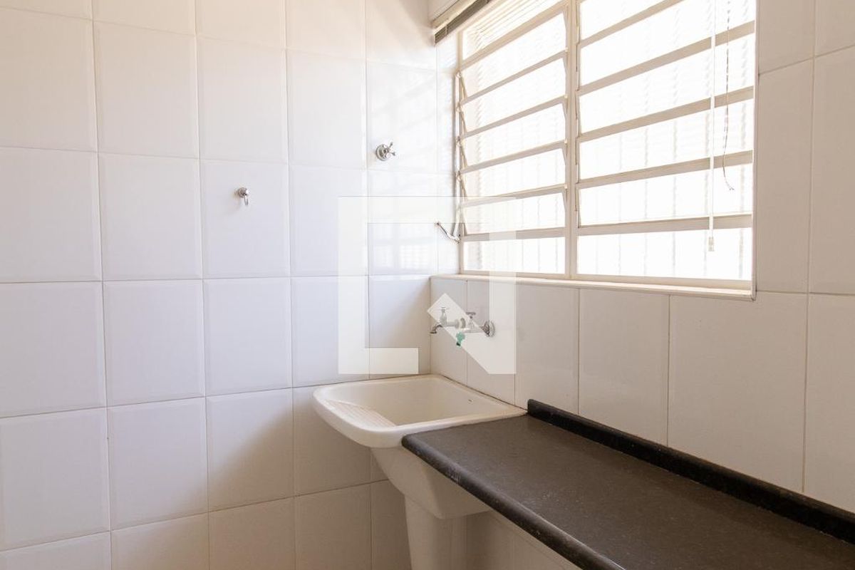 Casa à Venda - Nova Campinas, 4 Quartos,  270 m2 em , Campinas - sp | SoloBR