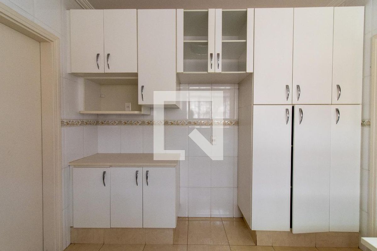 Casa à Venda - Nova Campinas, 4 Quartos,  270 m2 em , Campinas - sp | SoloBR