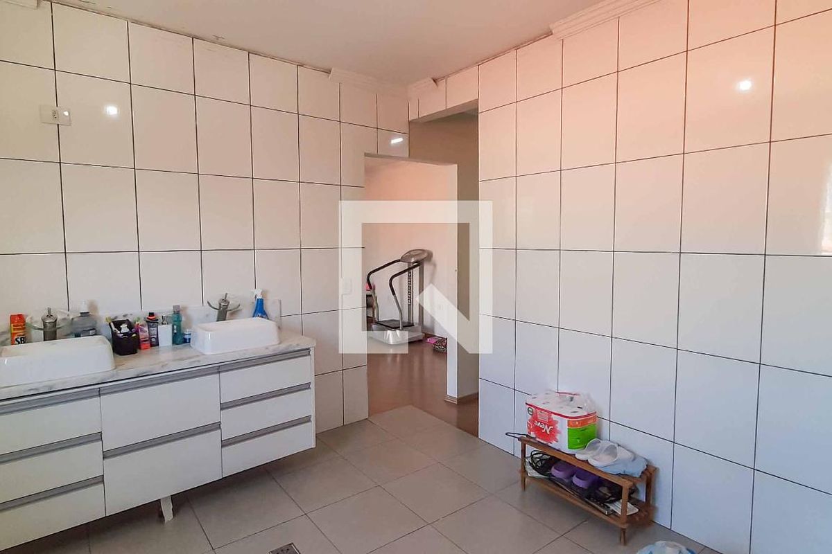 Casa, 3 quartos, 349 m² - Foto 74