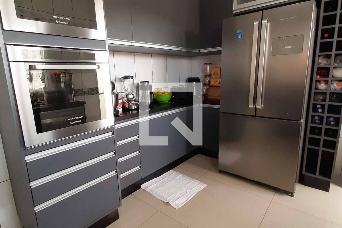 Casa, 3 quartos, 349 m² - Foto 161