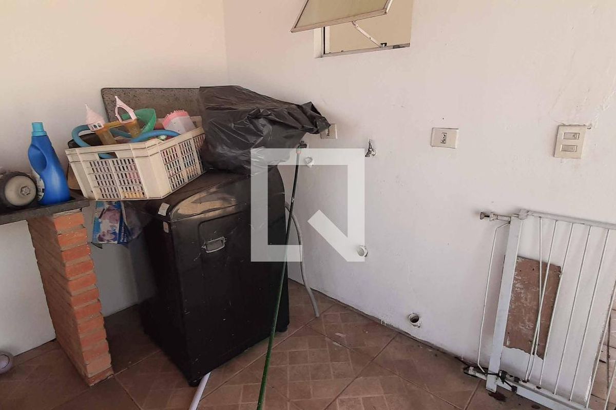 Casa, 3 quartos, 349 m² - Foto 183
