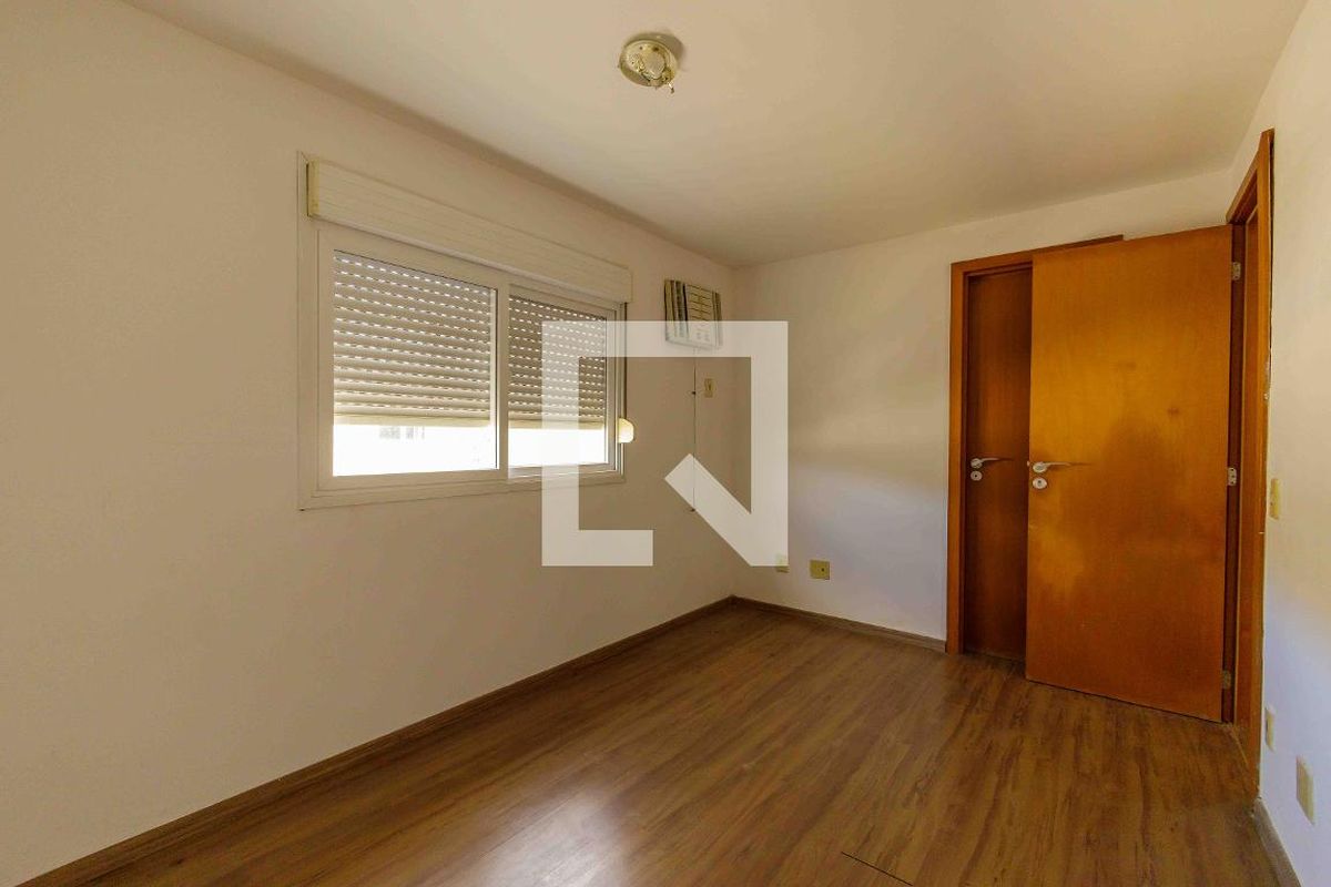 Casa, 3 quartos, 200 m² - Foto 8