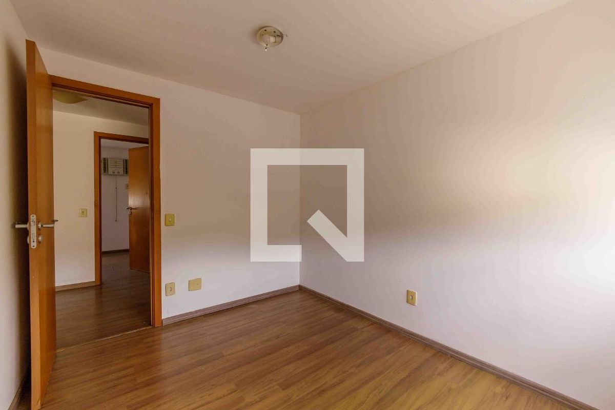 Casa, 3 quartos, 200 m² - Foto 15