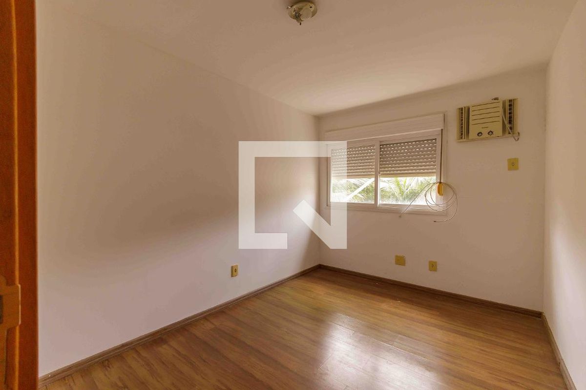 Casa, 3 quartos, 200 m² - Foto 13
